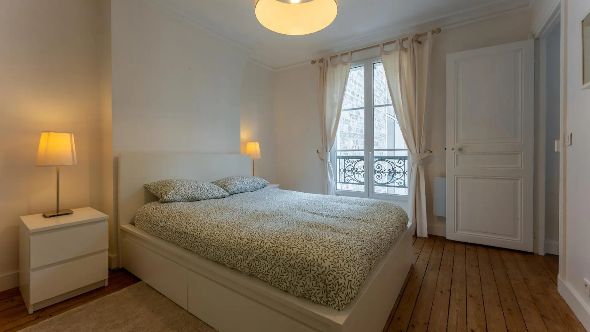 De Luxe Champs Elysees Neuf